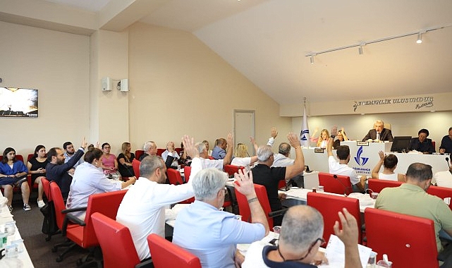 Bu Yıl Çanta ve Kırtasiye Malzemesi Güzelbahçe Belediyesi’nden