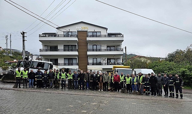 Gölcük’te Temizlik Seferberliği Cumhuriyet Mahallesi’nden Başladı