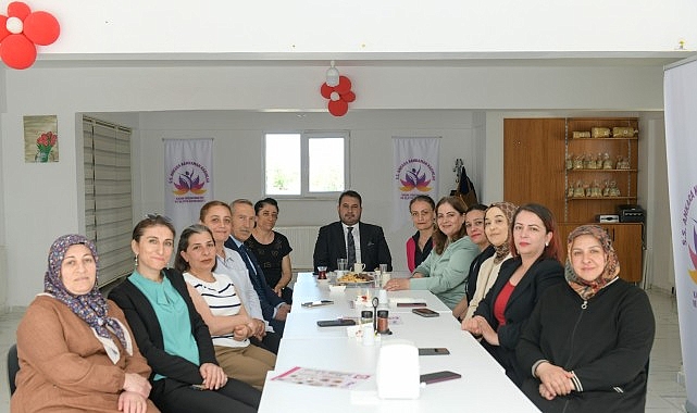 Başkan Çırpanoğlu’ndan kadın girişimcilere destek