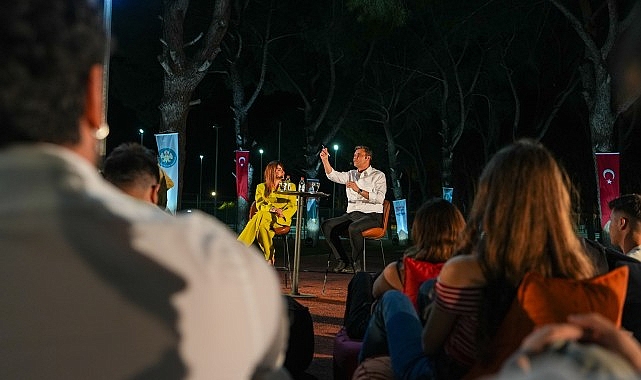 Başkan Ferdi Zeyrek, Sümerpark’ta Gençlerle Buluştu