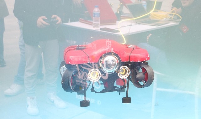 “İnsansız Su Altı Sistemleri Aracı” EnFest’te ilgi görüyor