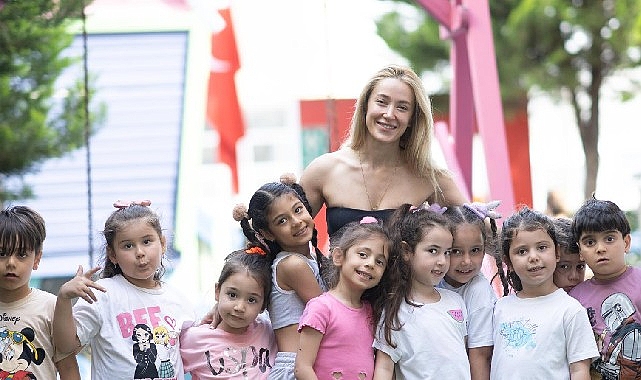 Yuvamız İzmir’de anneleri mutlu eden etkinlikler