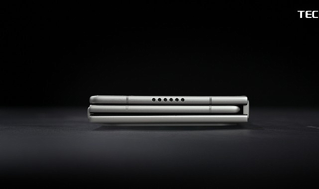 TECNO’dan Katlanabilir Devrim: PHANTOM Ultimate G Fold Concept Tanıtıldı