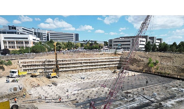 Umuttepe Cami ve Otopark projesi sorunsuz ilerliyor