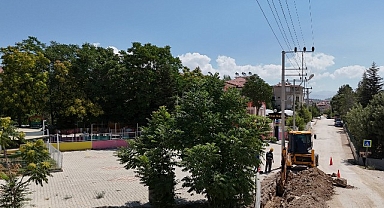 Elmalı Gündoğan Mahallesi’nde 2 kilometrelik yeni içme suyu hattı