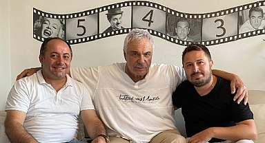 Usta Oyuncu Halil Ergün, Genç Yeteneklerle Etiler’de Buluştu!