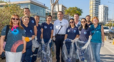 Başkan Özyiğit, vatandaşlarla birlikte çevre temizliği yaptı