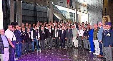 Osmangazi Belediyesi gazileri en özel günlerinde unutmadı