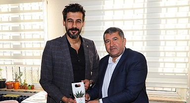 Bayındır Belediye Başkanı Davut Sakarsu, Öğretmenler Günü Dolayısıyla Okulları Ziyaret Etti