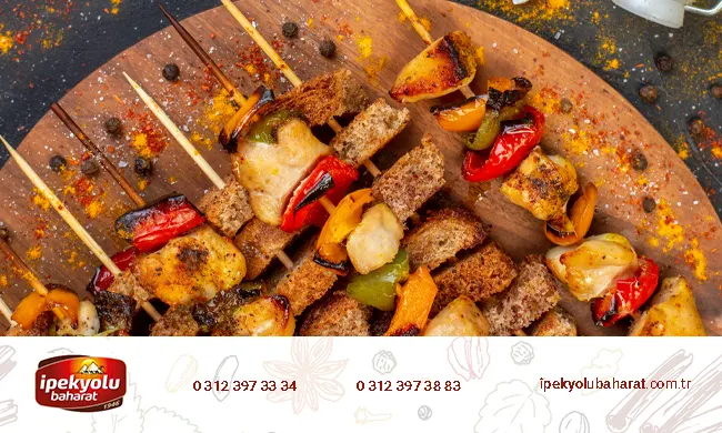 Yaz Aylarında Mangal Lezzetlerini Tamamlayan Mangal Baharatları